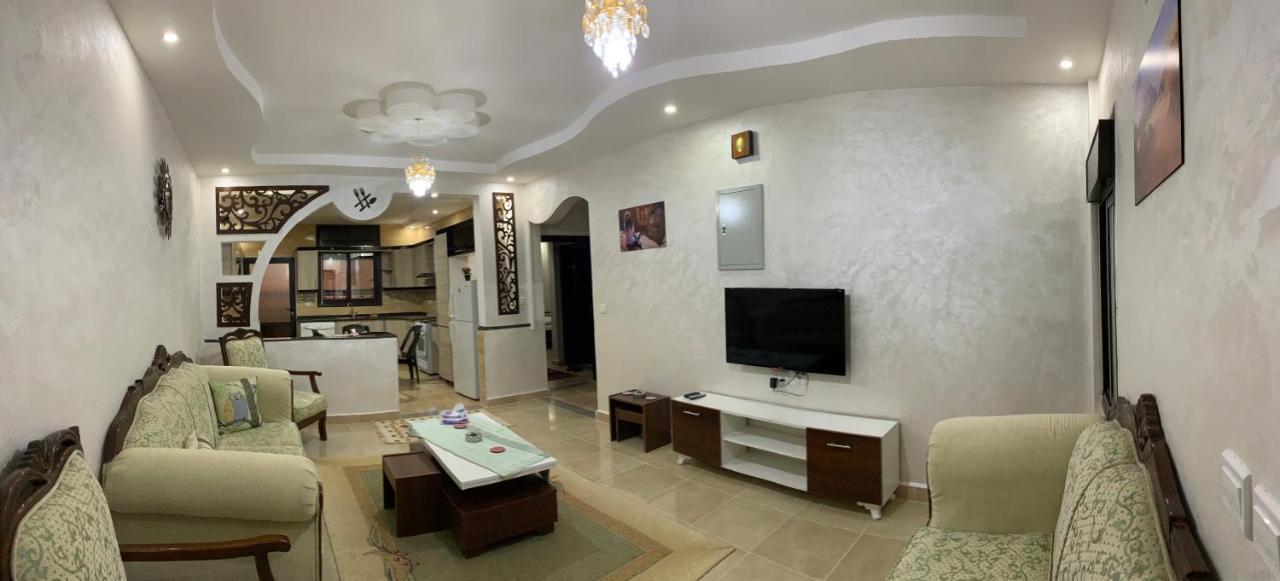 Amro Petra Apartment Wadi Musa Exterior photo